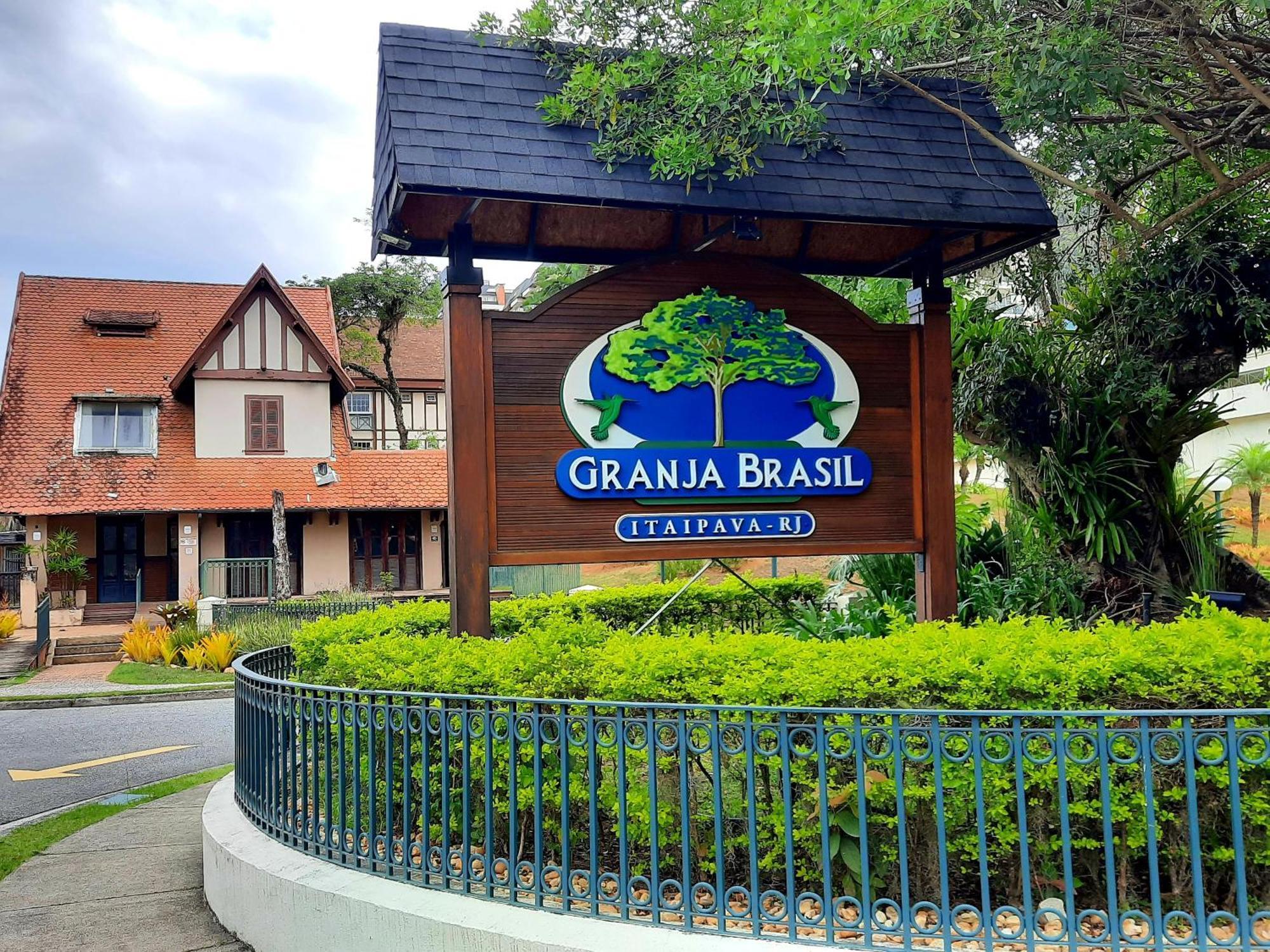 Granja Brasil - Lindo Studio - Com Piscina E Lazer - No Centro De Itaipava Petropolis  Exterior photo